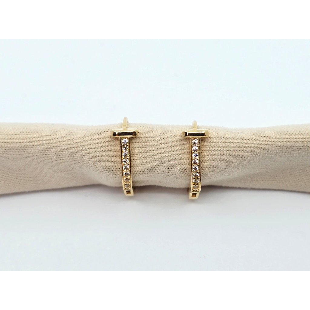 Beautiful 18k Karat Solid Yellow Gold Designer Latch Back Hinge Cz Earrings